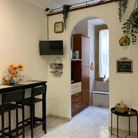 Apartment Cozy In Authentic Neighborhood Rome